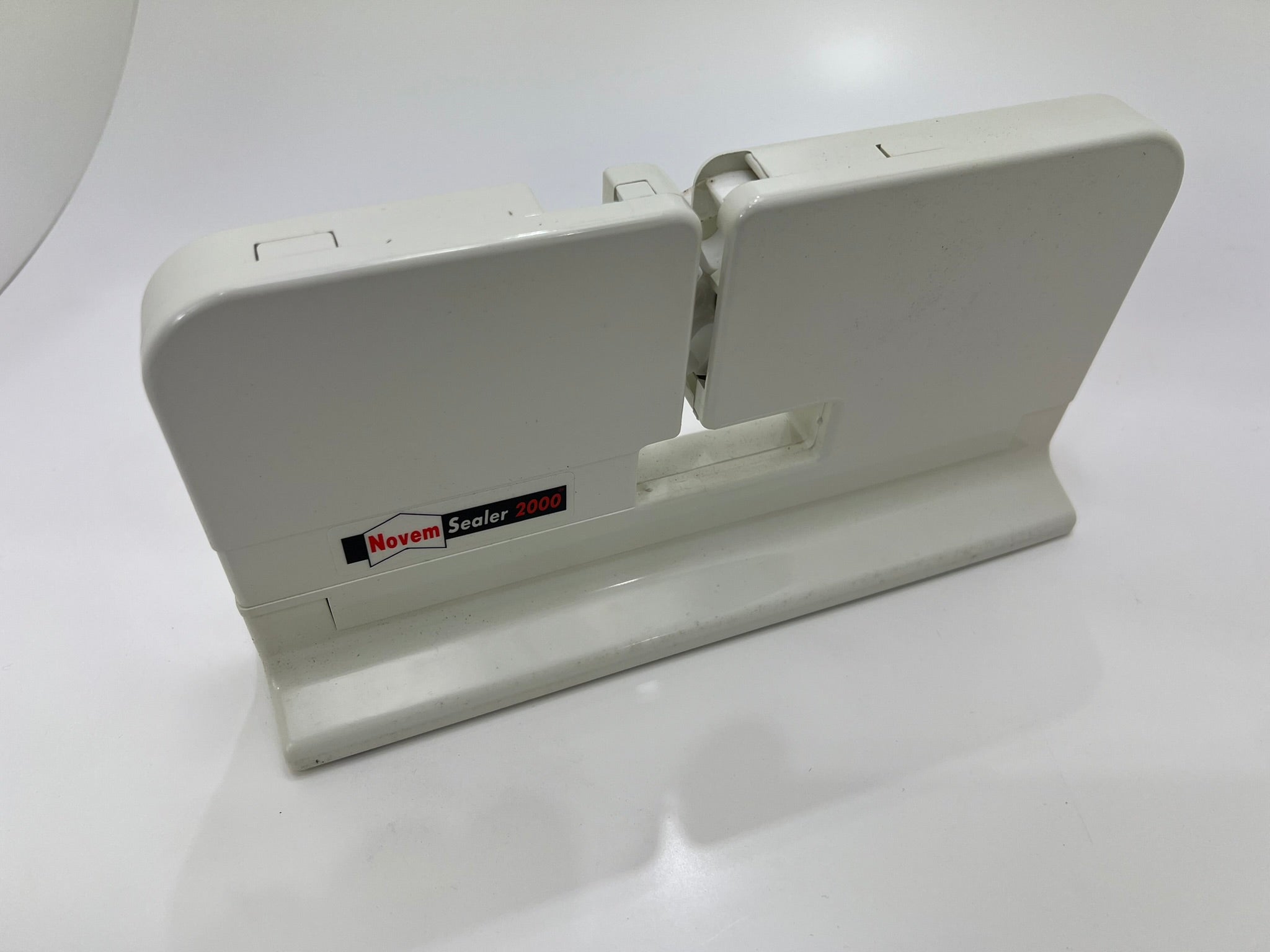 Novem 2000 Bag Sealer Machine - Norgroup